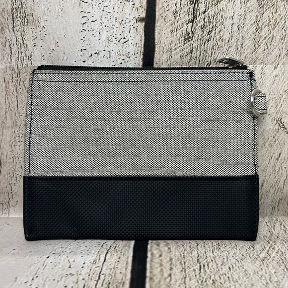 YOSHIDA & COMPANY PORTER - wristlet - Picture 8 of 8